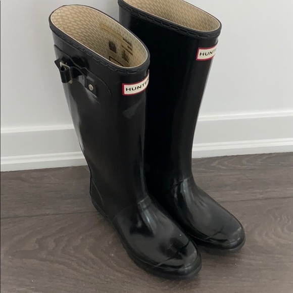Hunter Rain Boots - Picture 1 of 3